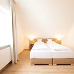 Kauzenberg 3*