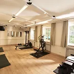 Kauzenberg 3* 바트크로이즈나흐