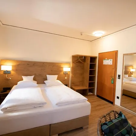 Kauzenberg Hotel 3*