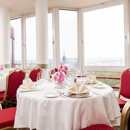 Kauzenberg מלון 3*